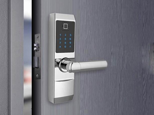 个旧24小时上门开锁公司