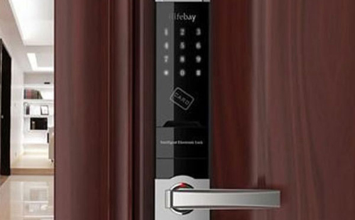 个旧24小时上门开锁公司