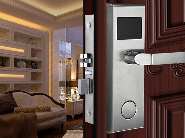 个旧24小时上门开锁公司