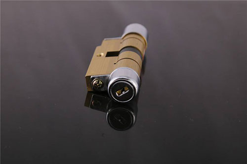 个旧24小时上门开锁公司